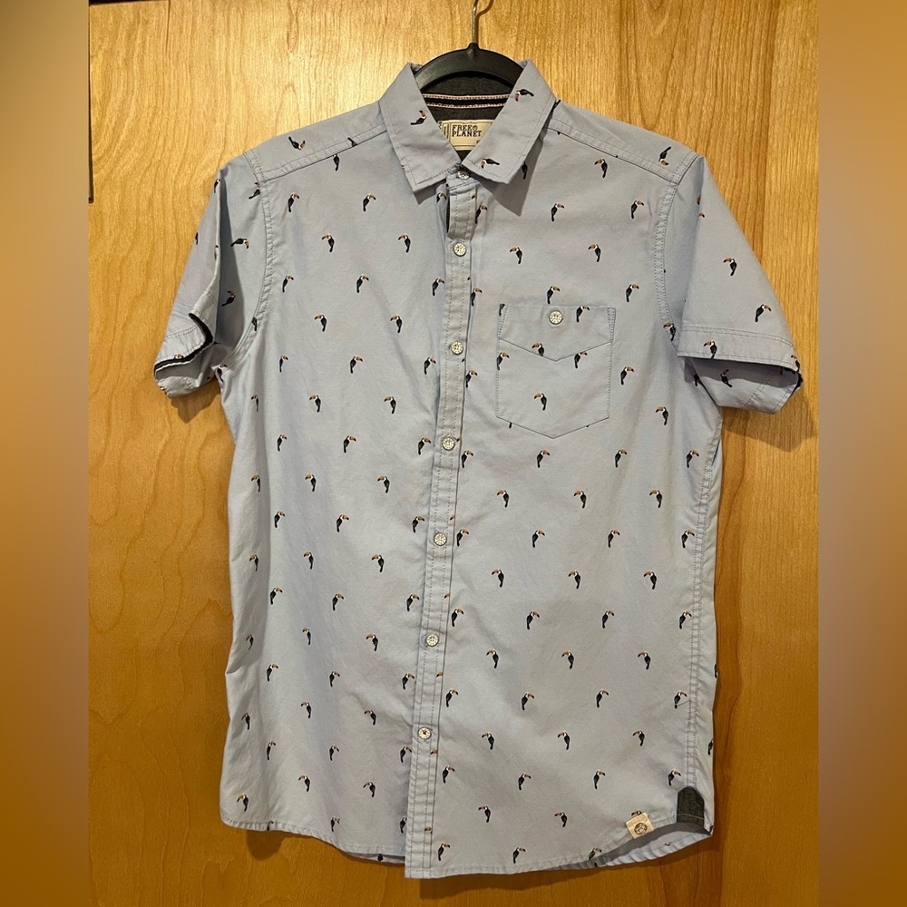 Perry Ellis Light Blue Toucan Print Casual Shirt